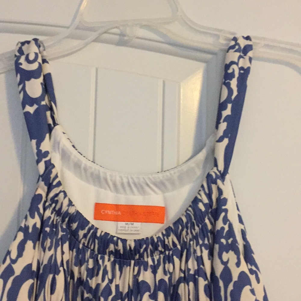 Dress - Picture 3 of 5